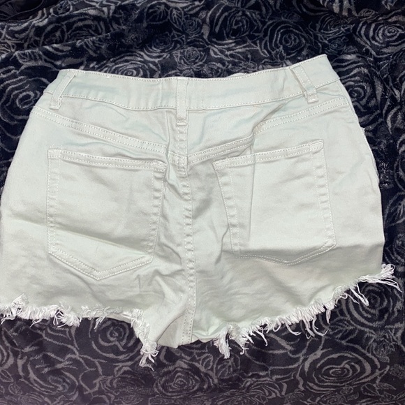 Love tree sage color - Picture 3 of 3